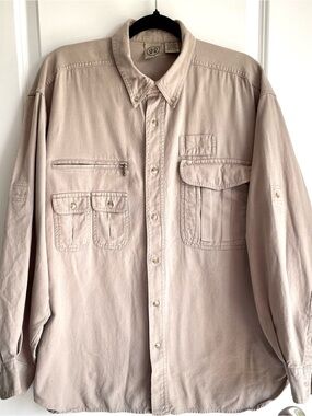 Vintage R&R Button-Down Shirt in Light Beige